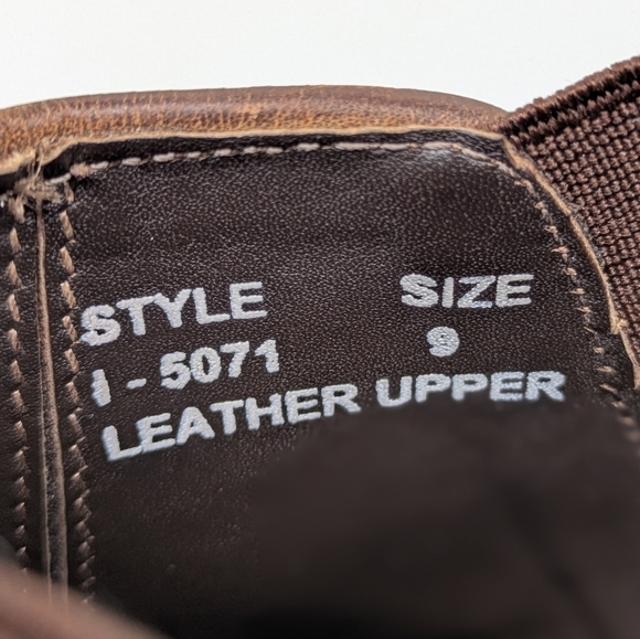 Rawhide by Abilene brown distressed leather point toe country ankle boot 9 - Picture 9 of 10